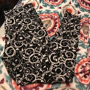 TC Lularoe leggings