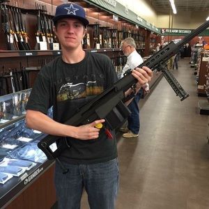 Meet your Posher, Chase