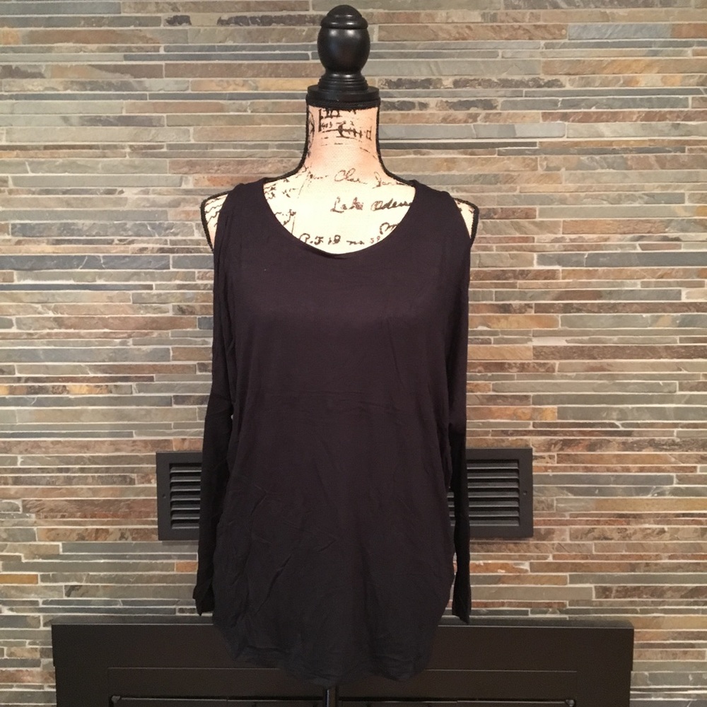 Cold Shoulder Long Sleeve Top - Picture 2 of 4