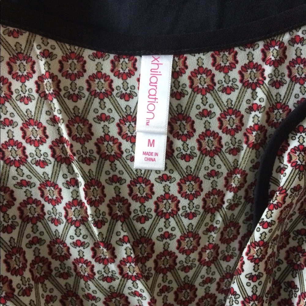 Xhilatation Off the Shoulder Romper -Medium - Picture 7 of 8