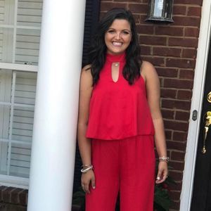 Meet your Posher, Anna