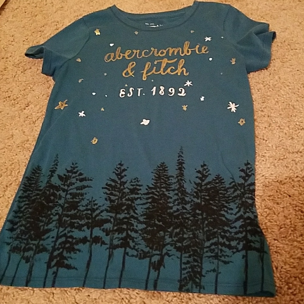Abercrombie T shirt
