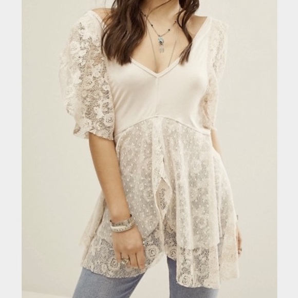Free People Tops - NWT Free People Heatherton Blush Lace Ruffle Top M