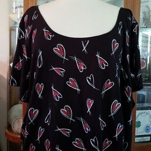 CUTE PLUS SIZE TEE FROM LANE BRYANT