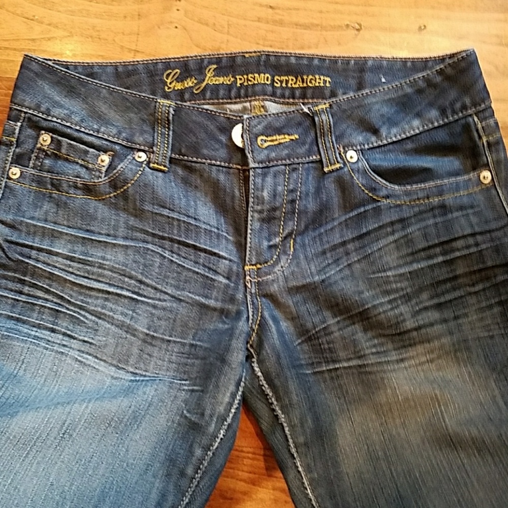 Guess Jeans