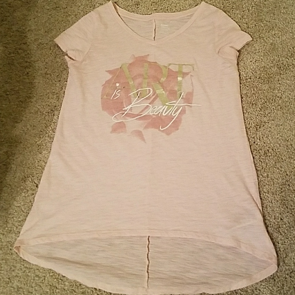 Old Navy t shirt