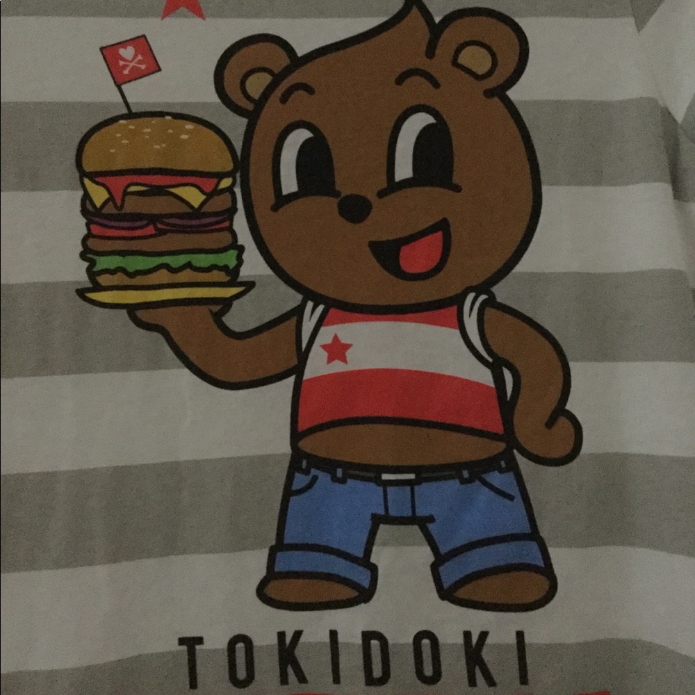 New without tags Adorable TOKIDOKI tee size L