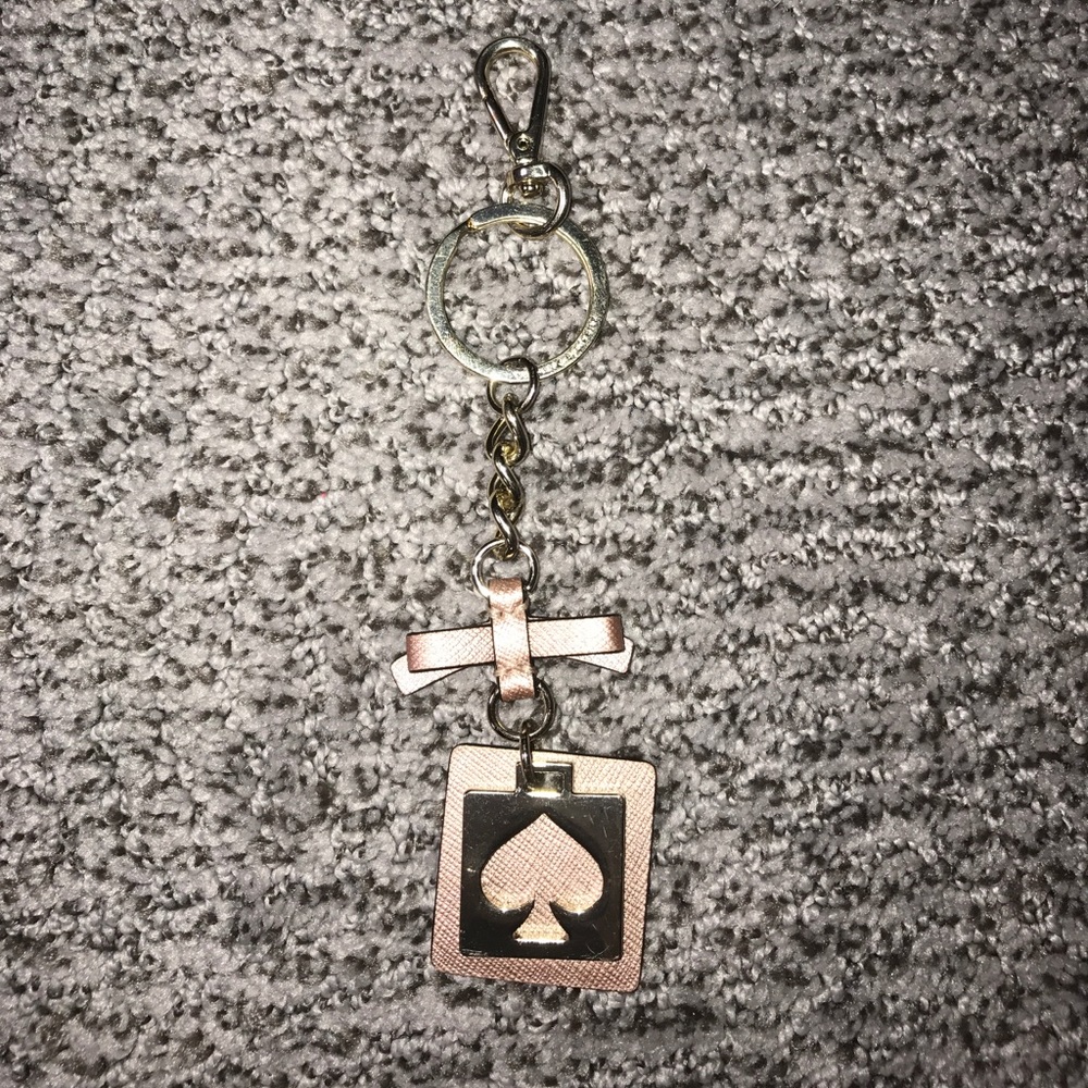 Kate Spade cut out spade keychain
