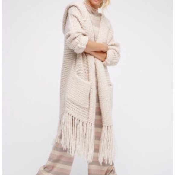 SHARE PLEASE...ISO FP Sweater 😍 - Picture 2 of 5