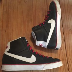 Nike Sweet Classic High- Black White Red size 13