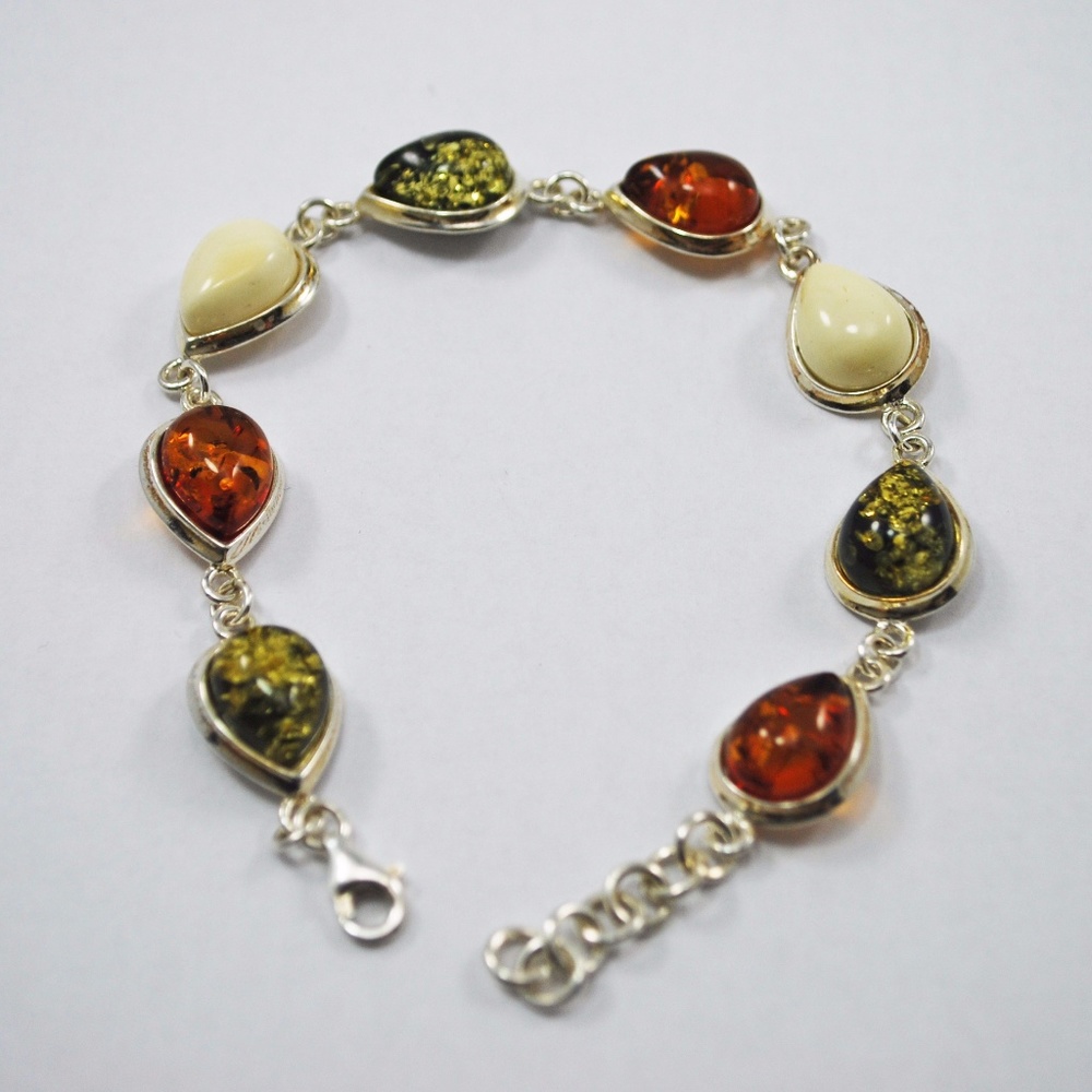 Amber Bracelet made in .925 Sterling Silver
