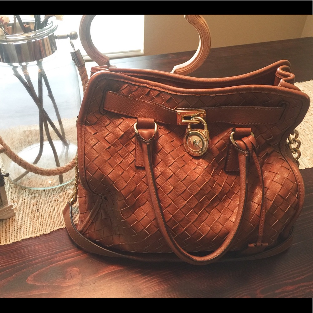 SALE TODAY❗️PRICE FIRM Michael Kors Hamilton Weave