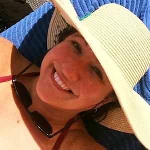 Meet your Posher, Carla