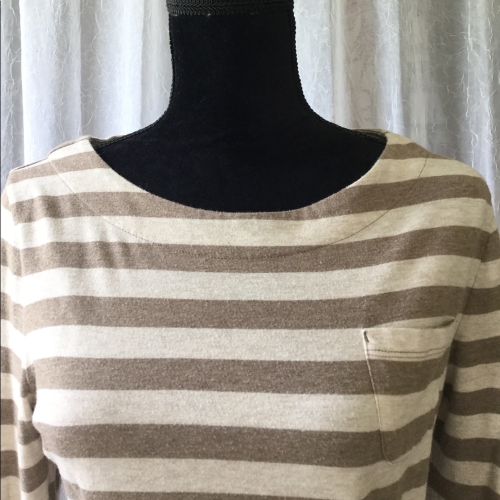 Striped 3/4 sleeve top - Picture 2 of 4