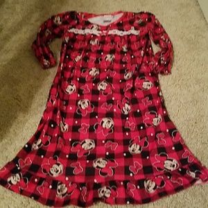Disney night gown