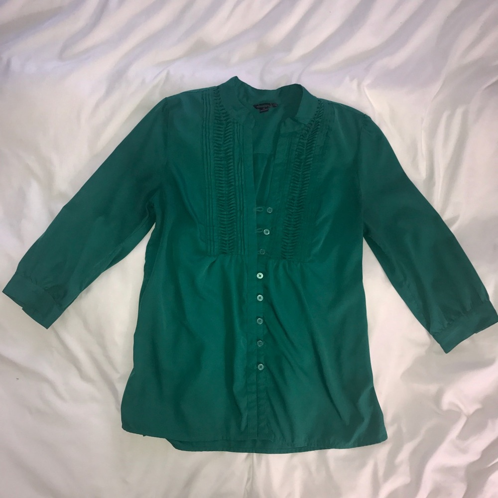 Banana republic silk blouse. 3/4 sleeves