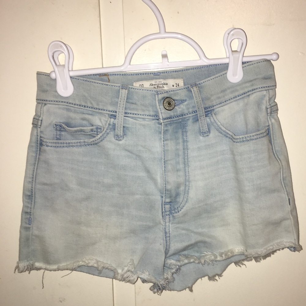 abercrombie and fitch shorts 00 w 24