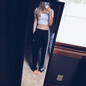 ADIDAS SWEATPANTS