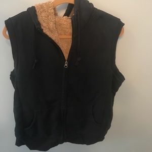 Uniqlo Shearling lined vest