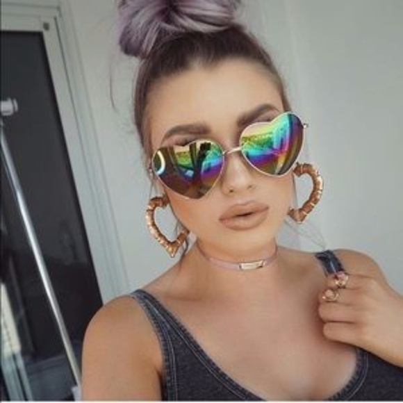 Accessories - TRENDY Heart Lens Rainbow Mirror Sunglasses
