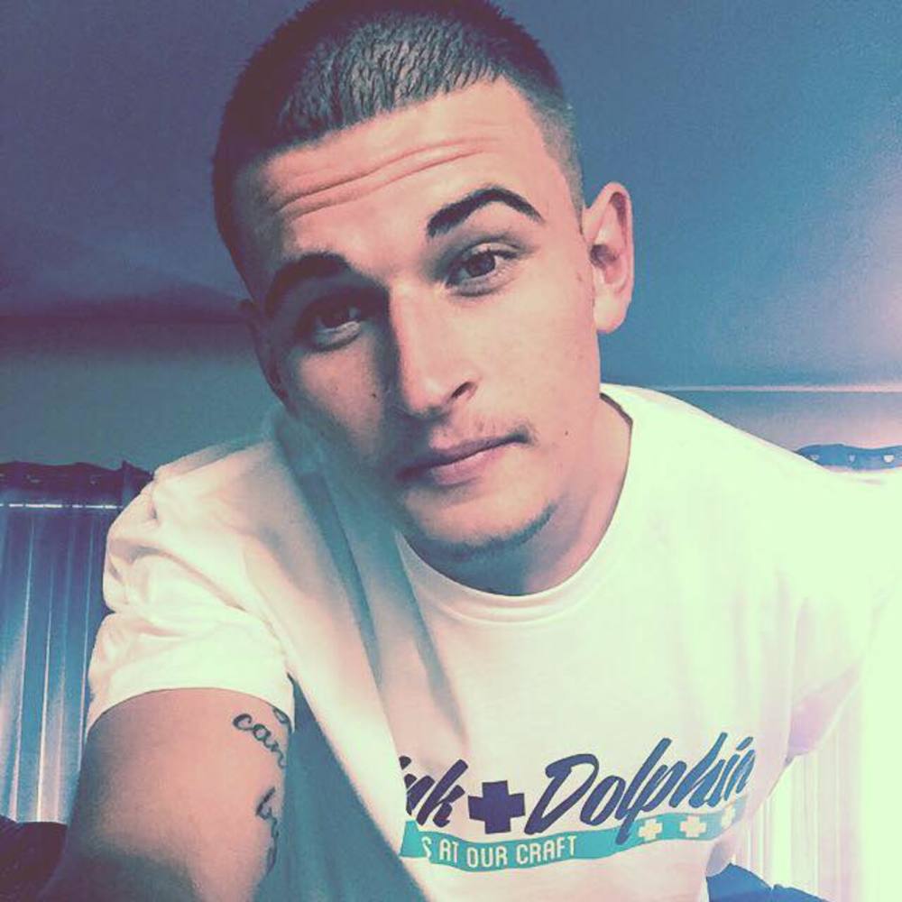 Meet your Posher, Chase