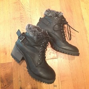 🔥 LAST CHANCE 🔥 Shoedazzle boots