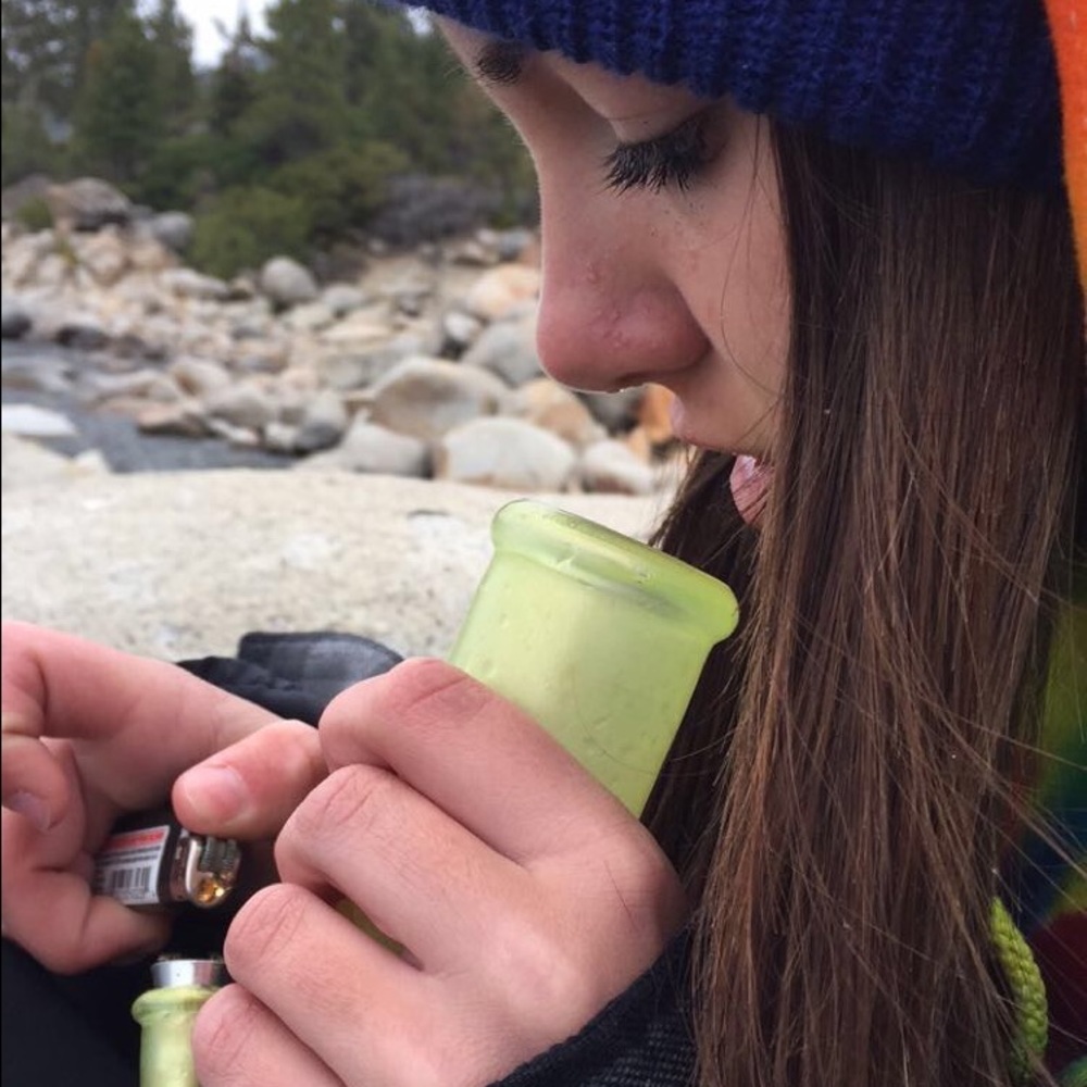 Meet your Posher, Lily