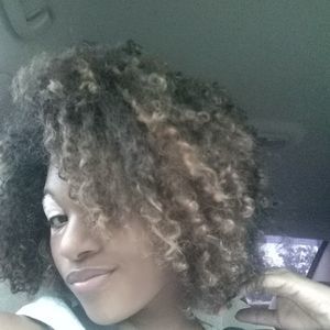 Meet your Posher, Gwen