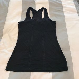 Lululemon black tank size 4