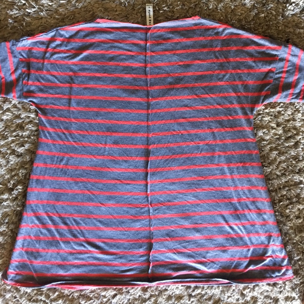 Rag Poets gray striped Tee - Picture 3 of 4