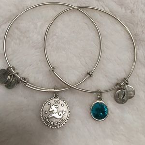 December Bracelet Bundle❄️