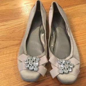 Chaussures Plates Argentées Pour Femme Express - Taille 7 US, Style Ballerine, Occasion