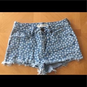 Jean shorts with white floral print
