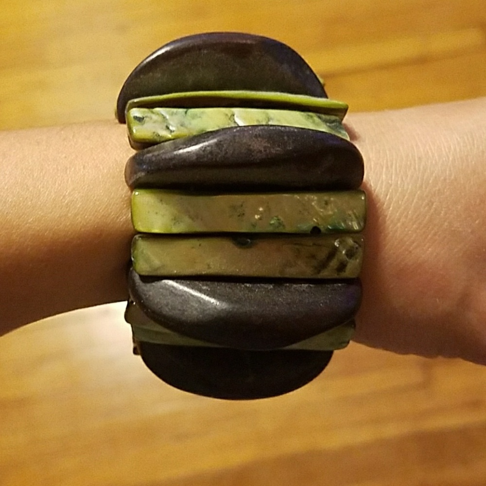 Bracelet