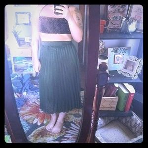 Emerald green pleated midi skirt