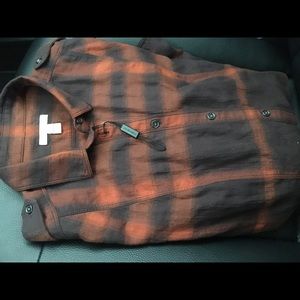 Women's shirt