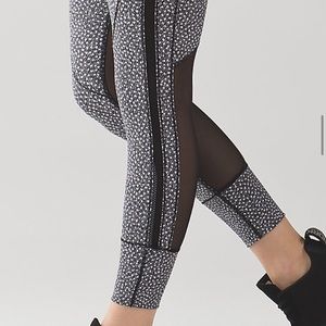 NWT - Hit It 7/8 Tight