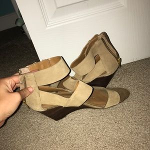 Dolce Vita Small Heel Wedges