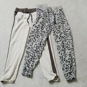 Used Two pieces XS Long Sweatpants Gray White