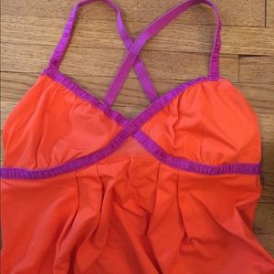 Lululemon tangerine workout top!