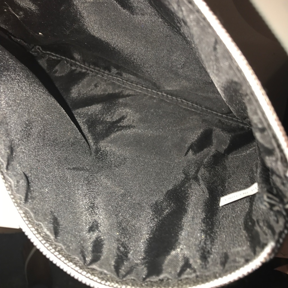 Make up bag - Picture 3 of 3