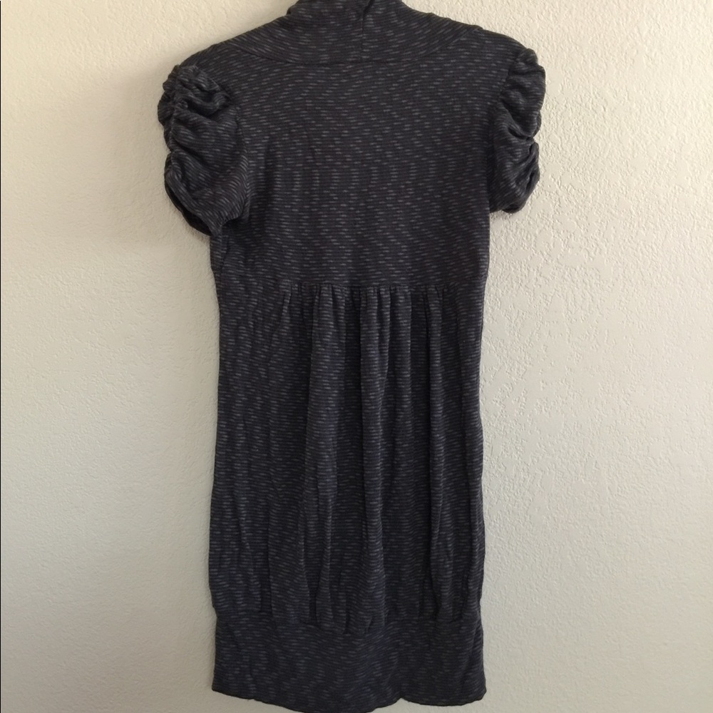 Maternity dress/top - Picture 2 of 5