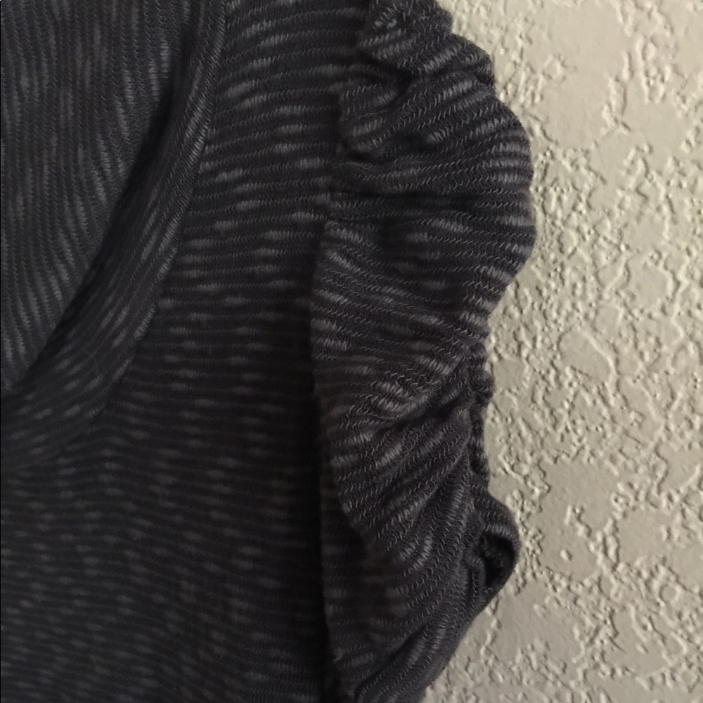 Maternity dress/top - Picture 4 of 5