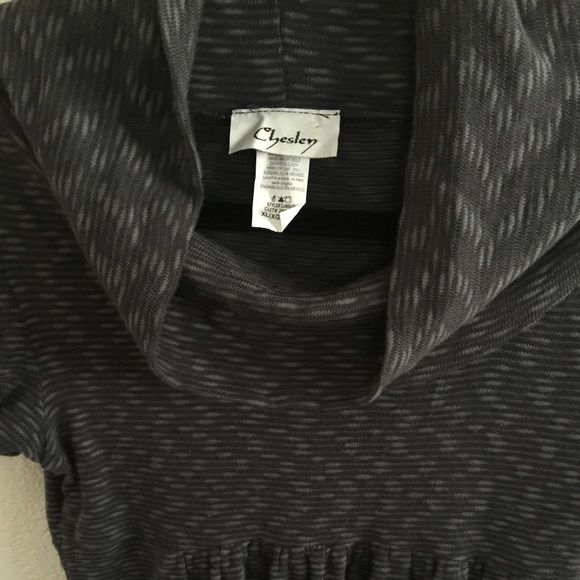 Maternity dress/top - Picture 3 of 5