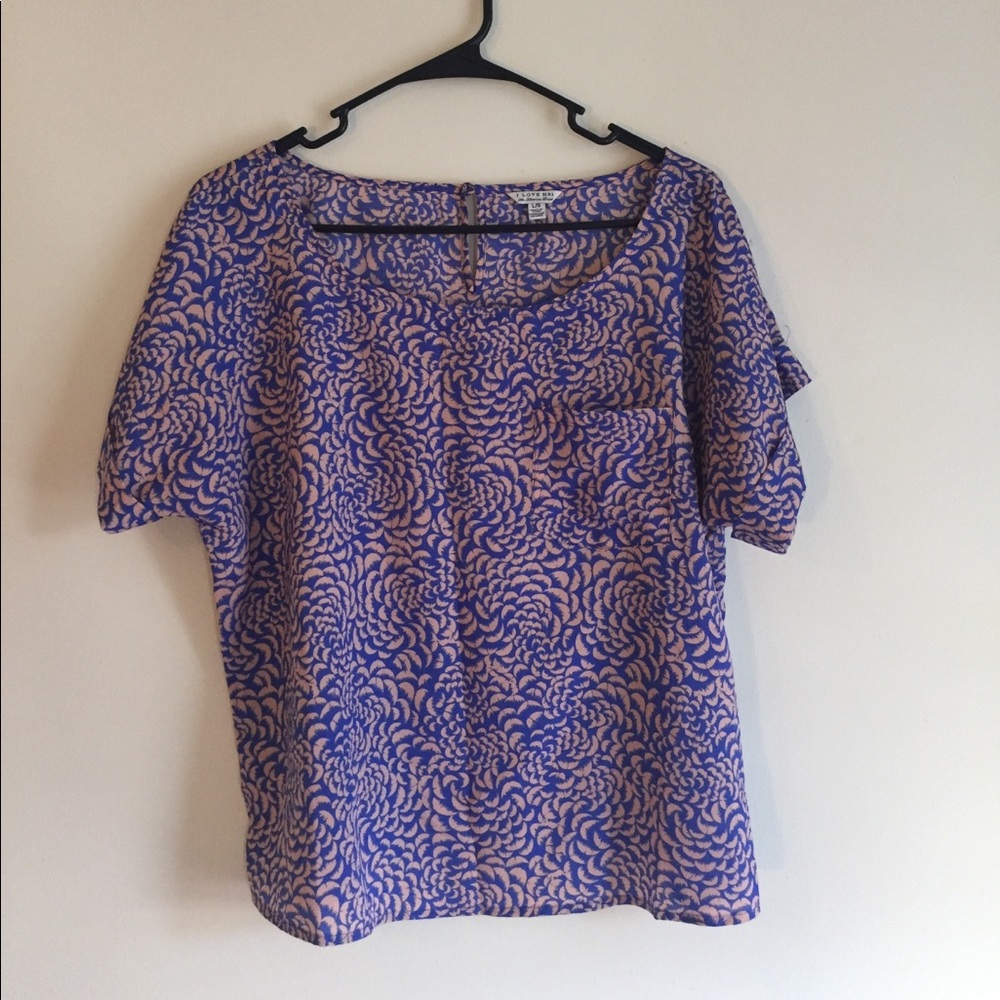 Silky patterned shirt