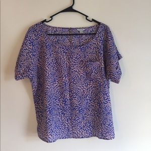 Silky patterned shirt