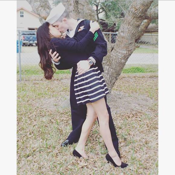 Meet your Posher, Chantal - Picture 1 of 1