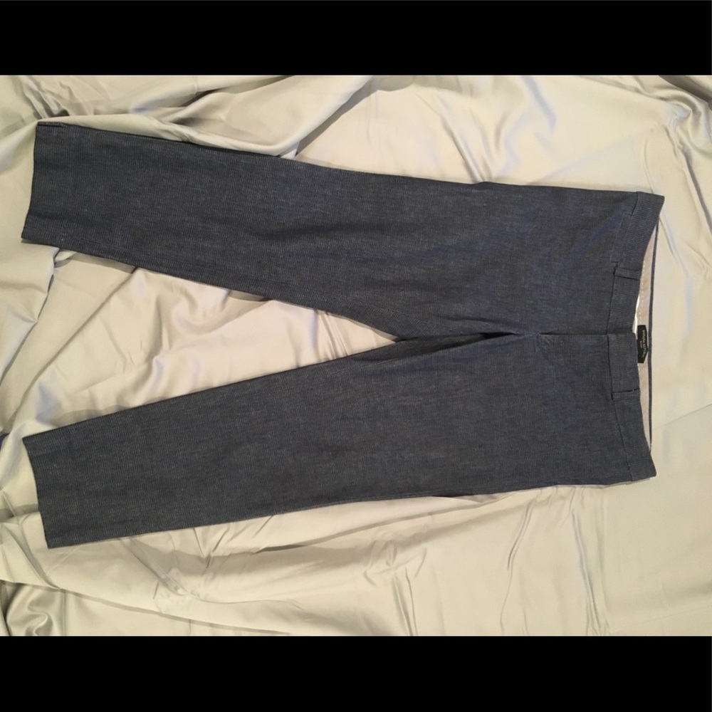 Banana republic Sloan ankle pants. Light denim. 8S
