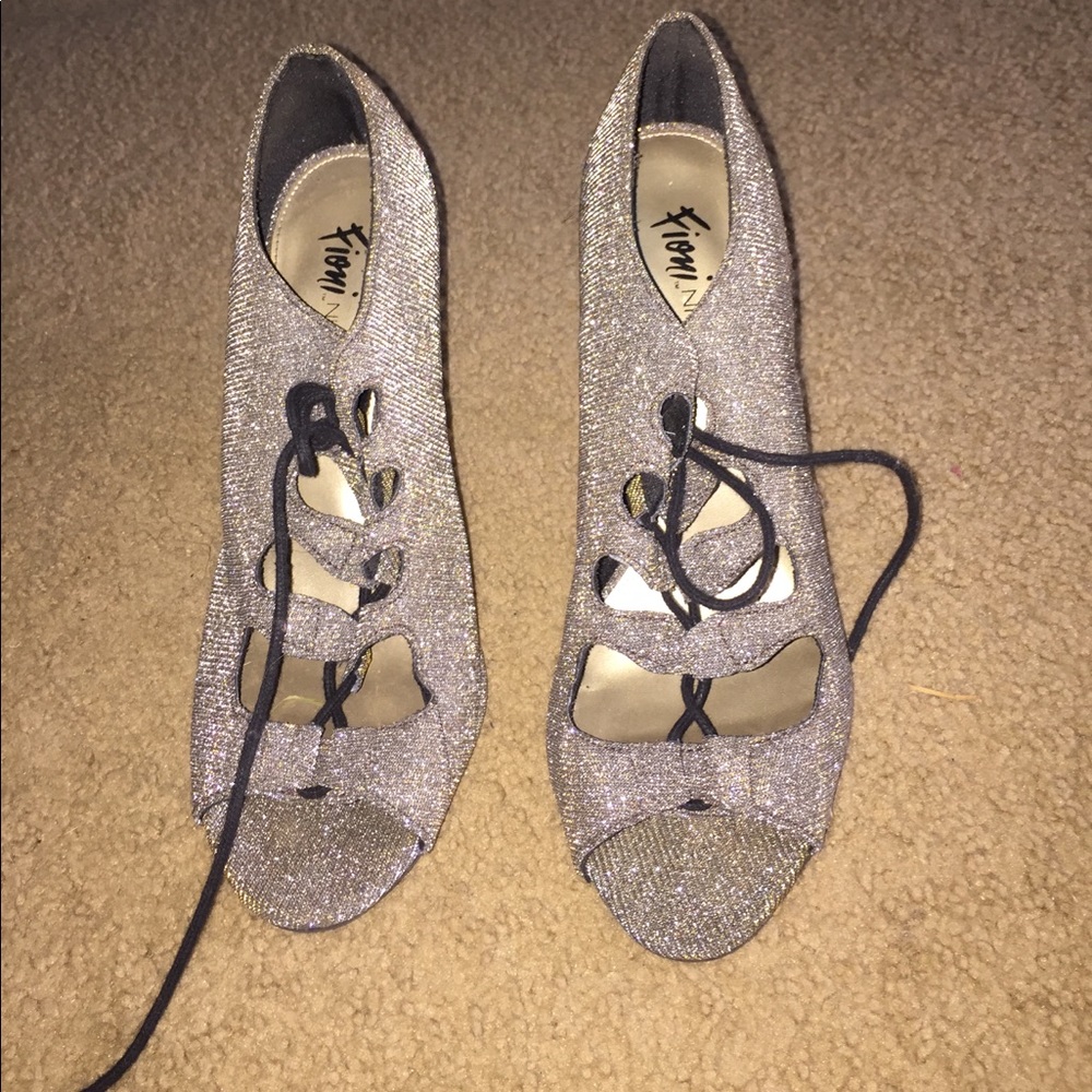 Sparly heels