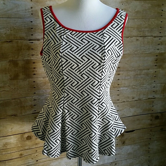 Retro Style Peplum Top - Picture 2 of 6